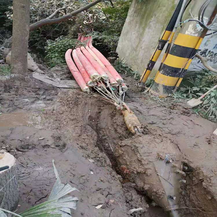 阿克苏冷库拖拉管